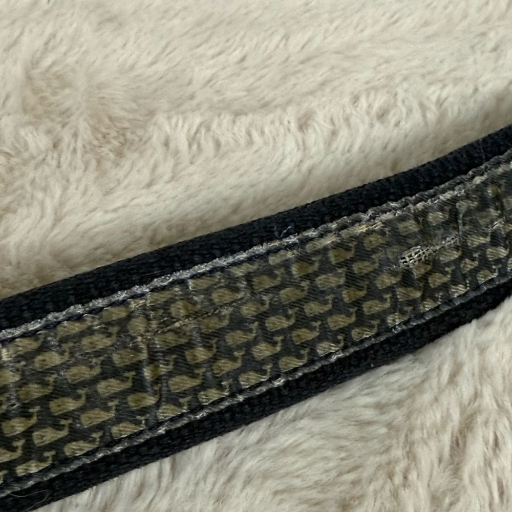 Vineyard Vines Vintage Repeating Whale Mens Belt Sz 34 *Flaw*